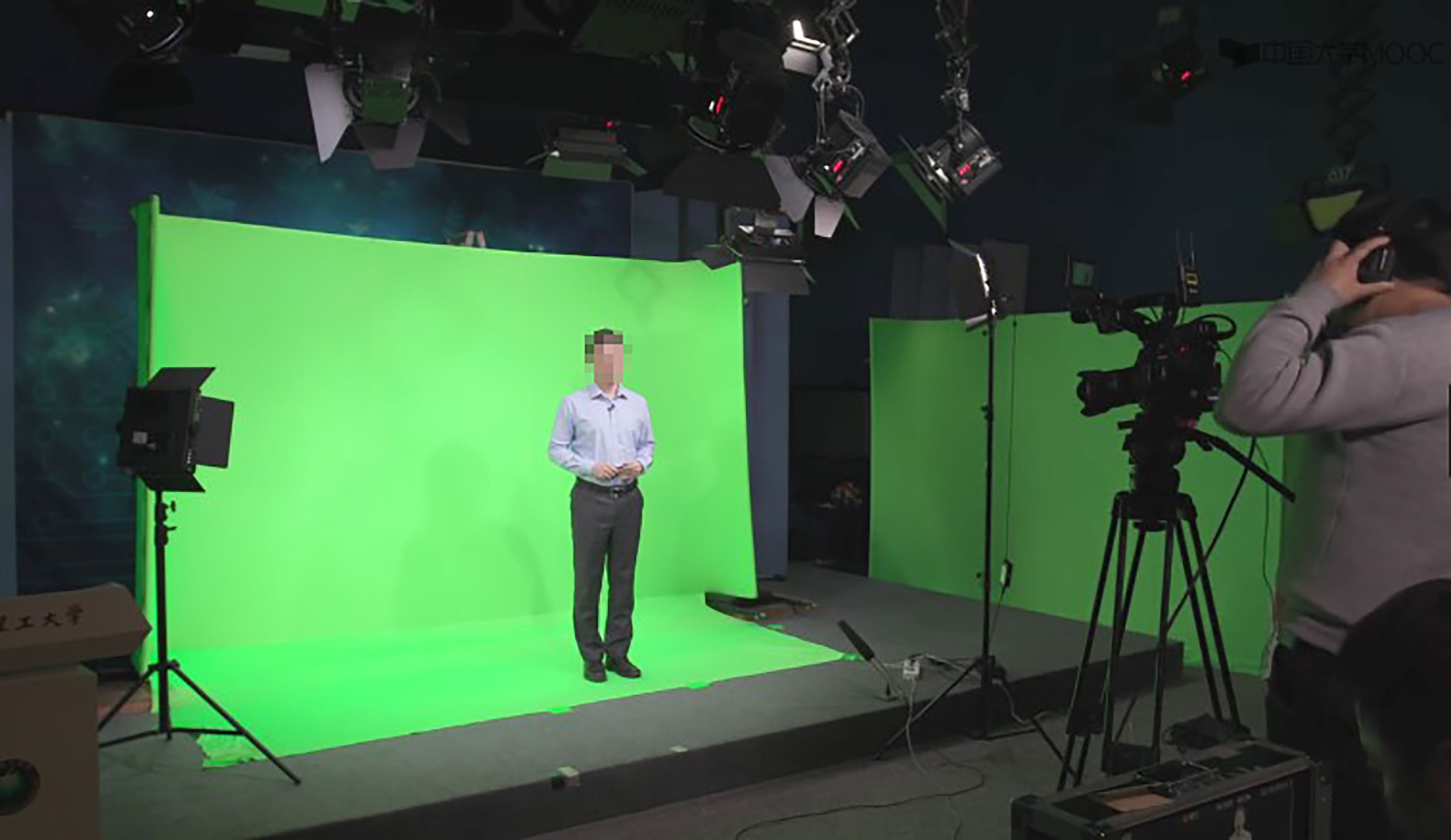 背投式ppt手写板书绿箱微课慕课室搭建